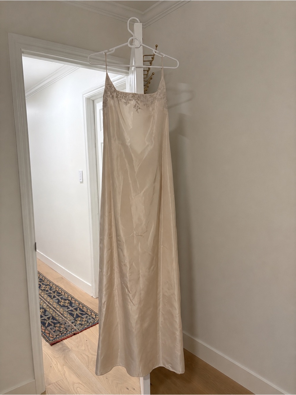 Vintage Laundry by Shelli Segal Low Back Beaded Square Neckline Wedding Dress